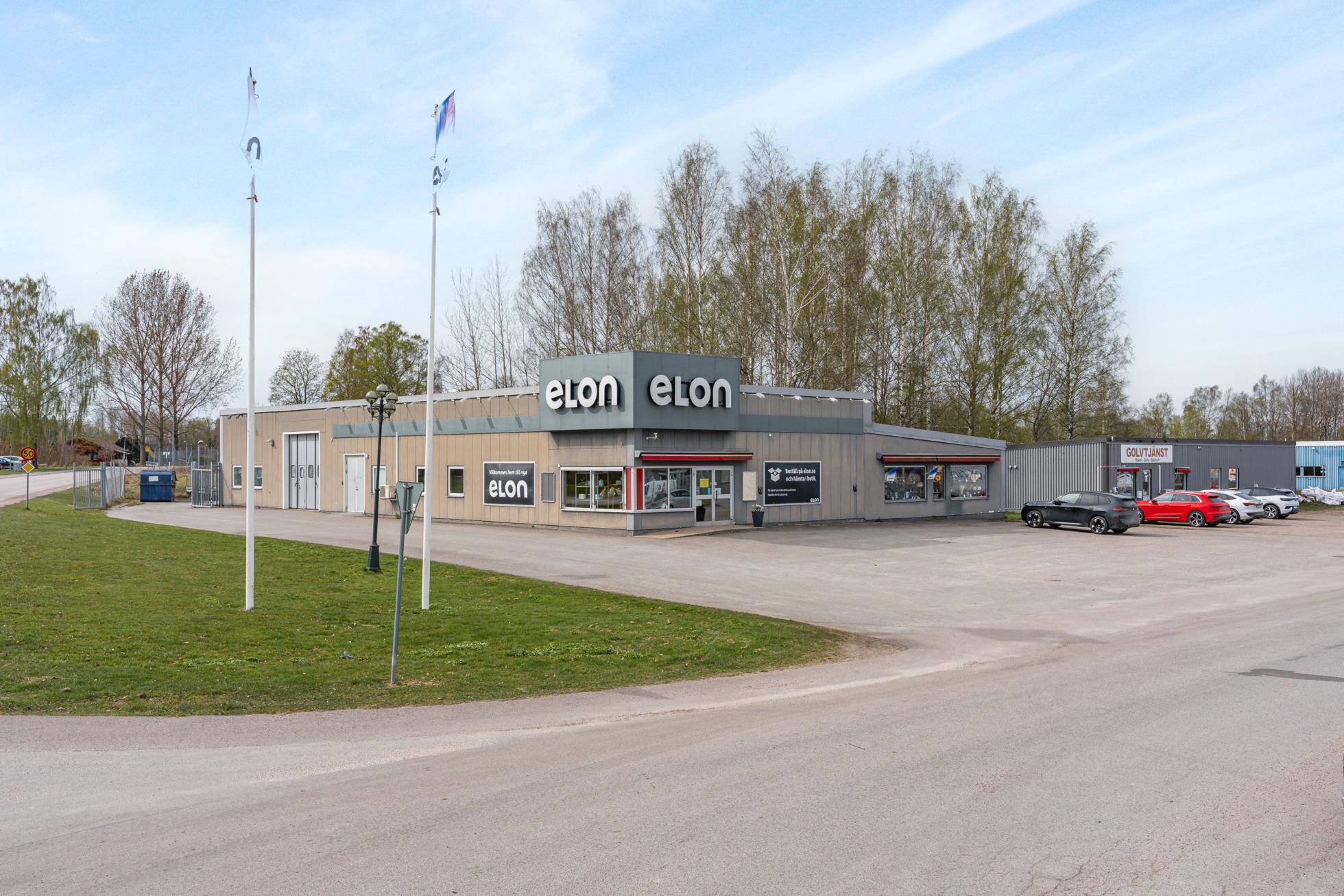 Kommersiell fastighet med attraktivt läge!