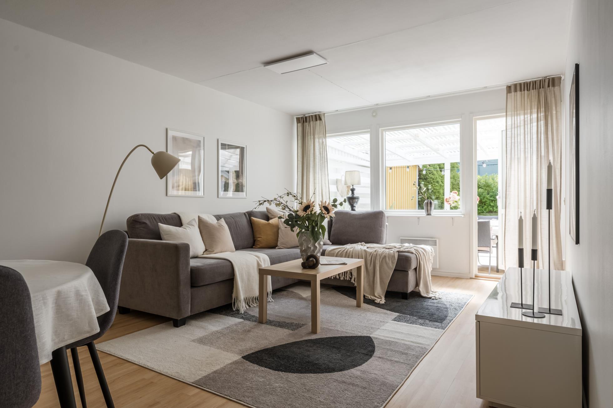 Fristående bostadsrättshus intill naturreservat!