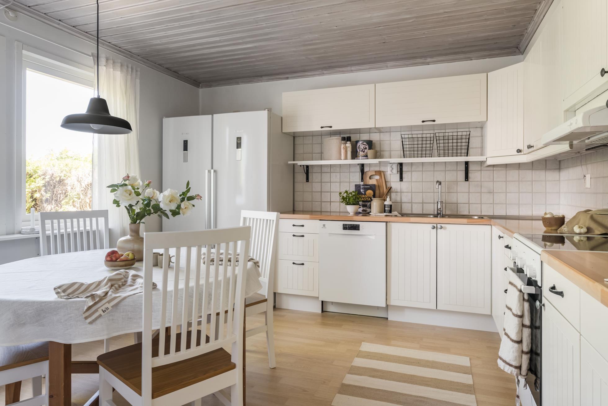 Fristående bostadsrättshus intill naturreservat!