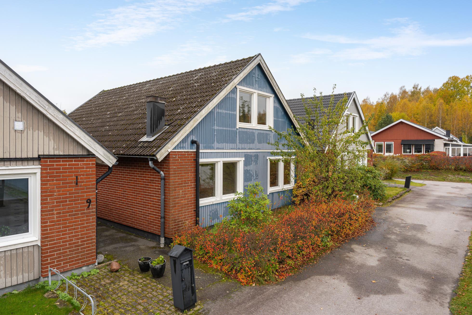 Rymlig 1,5-plansvilla med stor potential!
